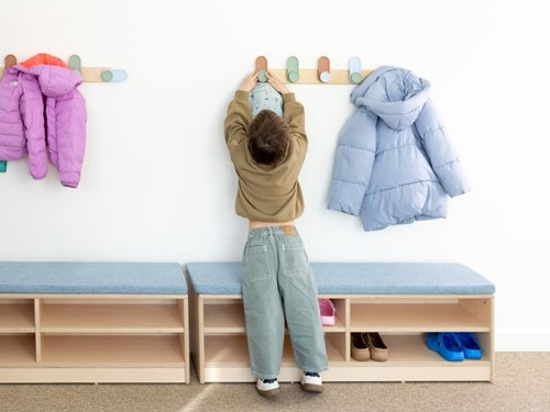 SLIDE Sliding School Coat Rack-3